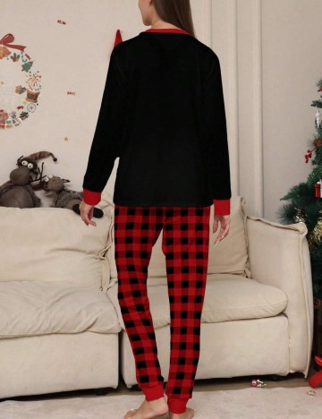 Compleu pijamale Shein, mix culori