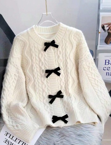 Pulover cu nasturi Shein, crem