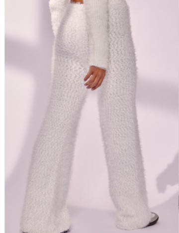 Pantaloni PRETTYLITTLETHING, alb