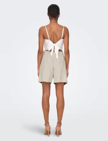 Pantaloni scurți Only, crem