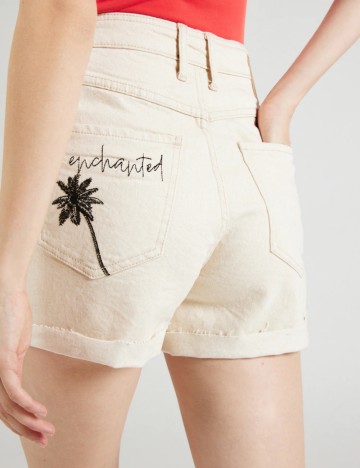 Pantaloni scurți Pieces, bej