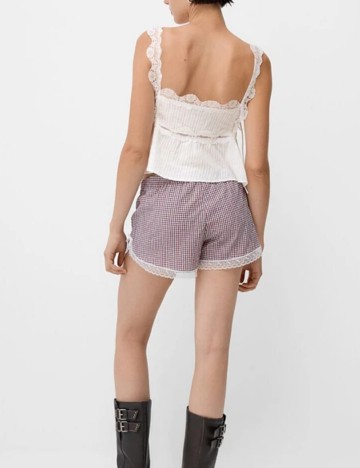 Top Bershka, alb