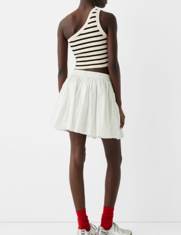 Top Bershka, mix culori