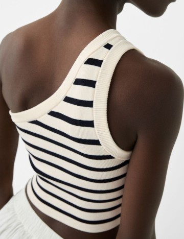 Top Bershka, mix culori
