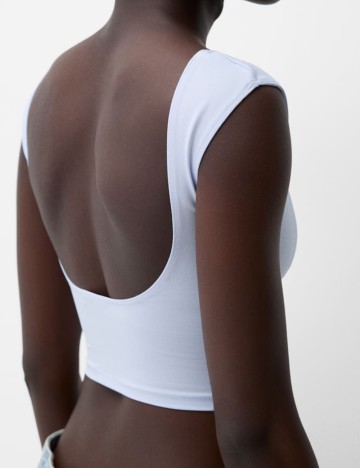 Top Bershka, alb