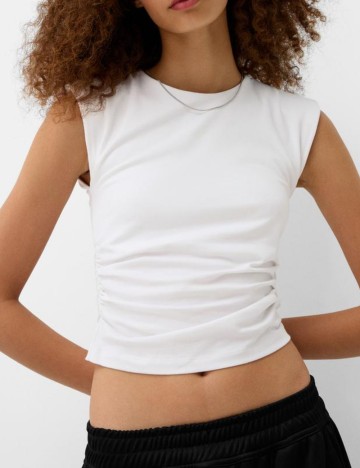 Top Bershka, alb