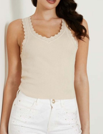 Maiou Guess, crem