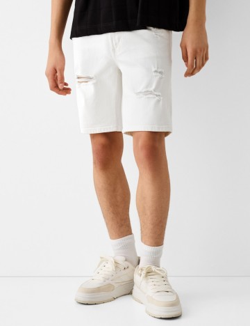 Pantaloni scurți Bershka, alb
