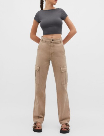 Pantaloni Stradivarius, bej