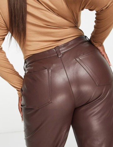 Pantaloni din imitatie de piele ASOS, maro