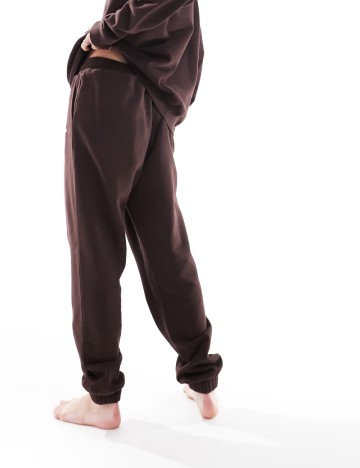 Pantaloni de trening 4th & Reckless, maro