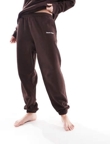 Pantaloni de trening 4th & Reckless, maro