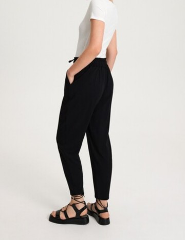 Pantaloni River Island, negru
