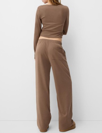 Set Maiou Bershka, maro