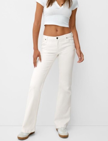 Jeans Bershka, alb