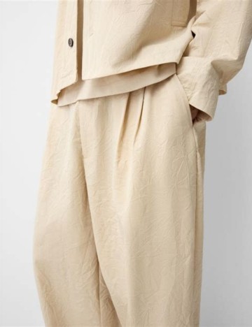 Pantaloni Bershka, bej