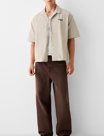 Cămașă cu m&acirc;necă scurtă Bershka, bej