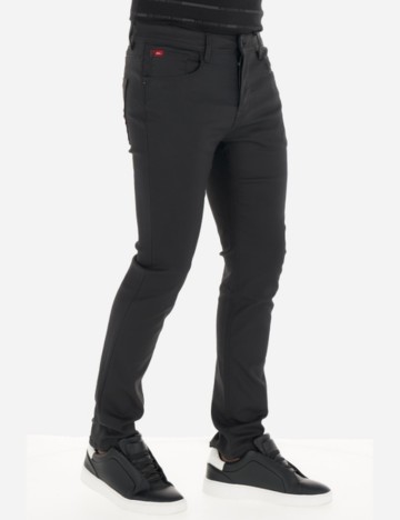 Pantaloni imitație din piele Lee Cooper, negru