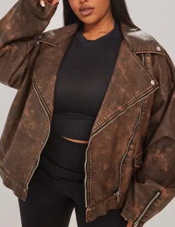 Jachetă PRETTYLITTLETHING, maro