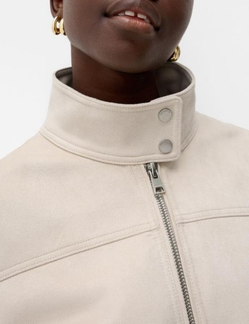 Jachetă Bershka, crem