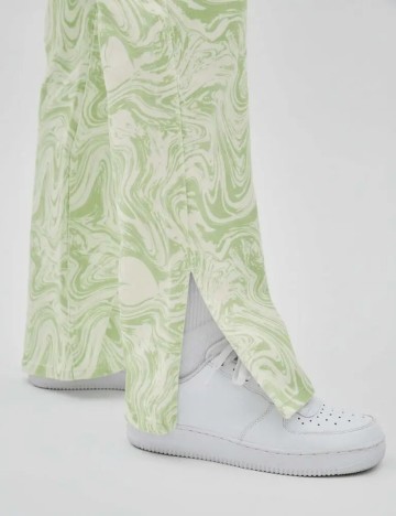 Jeans Guess, mix culori