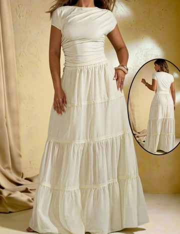 Compleu Shein Curve+, crem