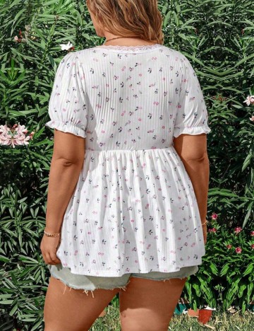 Tricou Shein Curve+, mix culori