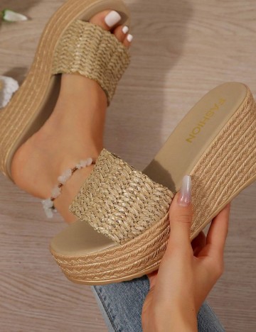 Saboți cu platformă Shein, bej