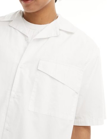 Cămașă cu m&acirc;necă scurtă ASOS, alb