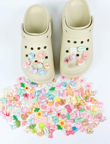 Set accesorii pentru crocs Shein, mix culori