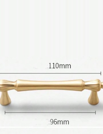 Set m&acirc;nere de mobilier Shein, auriu