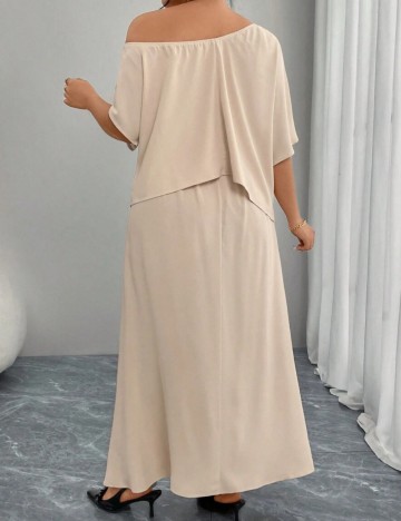 Compleu Shein Curve+, bej