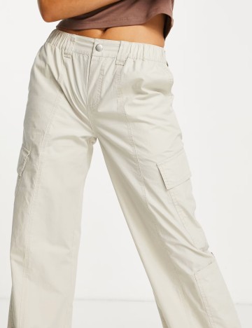 Pantaloni ASOS, crem