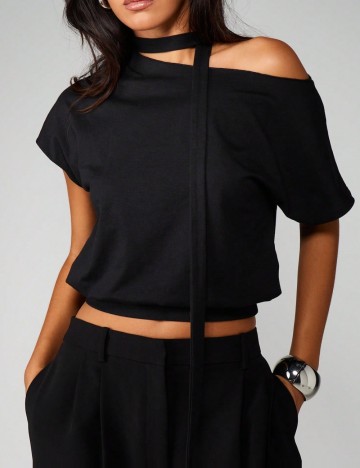 Top Shein, negru