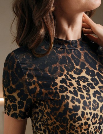 Tricou Shein, mix culori