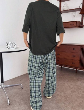 Compleu pijamale Shein DAZY, mix culori