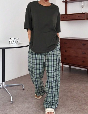 Compleu pijamale Shein DAZY, mix culori