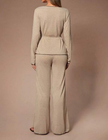 Compleu pijamale Shein, bej