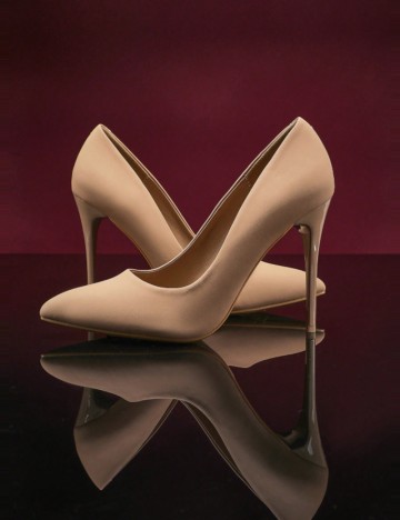 Pantofi cu toc Shein CUCCOO, bej