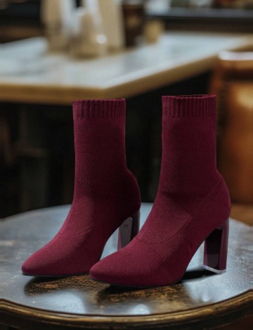 Botine Shein, vișiniu