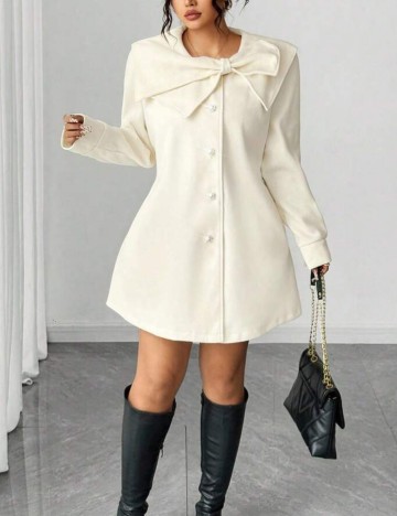 Palton Shein Curve+, crem